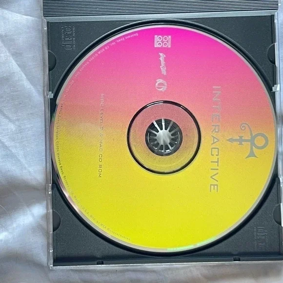 SALE Prince Interactive 1994 CD-ROM for Mac/PC with Jewel Case Registration Card - Picture 3 of 16
